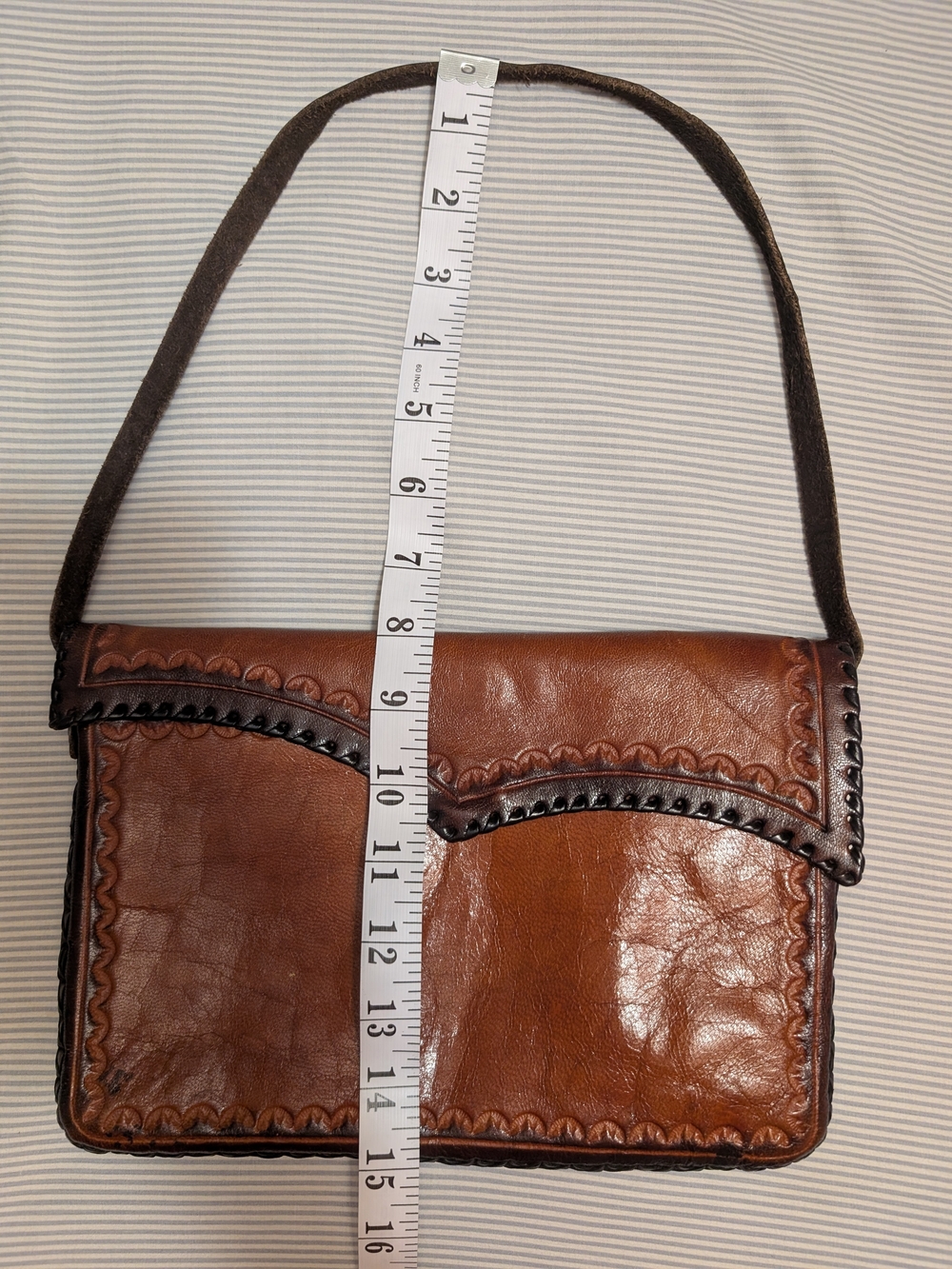 VINTAGE *Hand Made* Brown Leather Purse - Picture 5 of 5